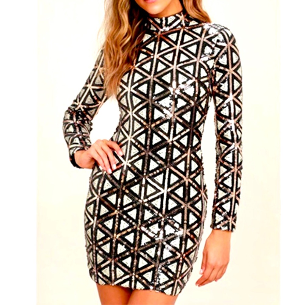 🆕 Lulus Waking Up in Vegas Rose Gold and White Sequin Dress